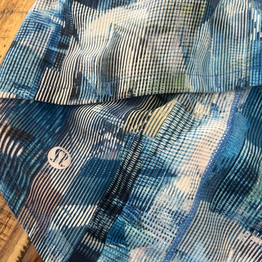 Lululemon Athletica Blue and Black Athletic Shorts - Picture 5 of 8